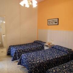 Отель Hostal Valencia Madrid комната для гостей фото 5