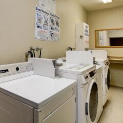 Отель Good Nite Inn Sylmar США, Лос-Анджелес - отзывы, цены и фото номеров - забронировать отель Good Nite Inn Sylmar онлайн сейф в номере