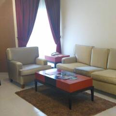 Отель Royal Crown Hotel & Suites ОАЭ, Шарджа - отзывы, цены и фото номеров - забронировать отель Royal Crown Hotel & Suites онлайн комната для гостей