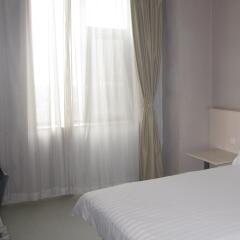 Отель ibis Xi'an North Second Ring Weiyang Rd Hotel Китай, Сиань - отзывы, цены и фото номеров - забронировать отель ibis Xi'an North Second Ring Weiyang Rd Hotel онлайн комната для гостей фото 2
