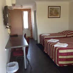Отель Homestead Motel в номере