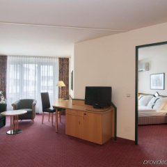 Отель Holiday Inn Essen - City Centre, an IHG Hotel Германия, Эссен - отзывы, цены и фото номеров - забронировать отель Holiday Inn Essen - City Centre, an IHG Hotel онлайн комната для гостей