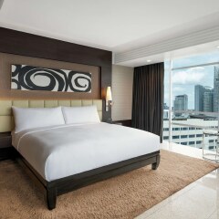 Отель DoubleTree by Hilton Bangkok Ploenchit Бангкок комната для гостей фото 3