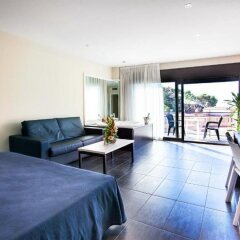 Отель Acacias Suites & Spa Испания, Льорет-де-Мар - 1 отзыв об отеле, цены и фото номеров - забронировать отель Acacias Suites & Spa онлайн комната для гостей фото 4