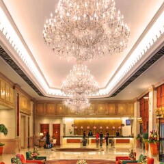 Golden Crown China Hotel интерьер отеля