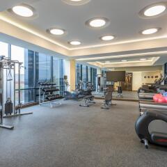 Отель Courtyard by Marriott Prague Airport фитнесс-зал
