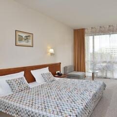 Sol Nessebar Bay Hotel - Все включено комната для гостей фото 2