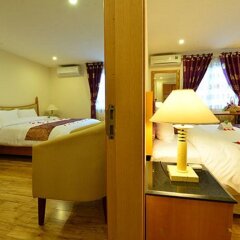 Golden Sun Villa Hotel сейф в номере