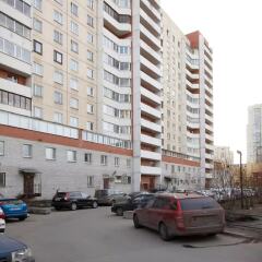 Отель InRoomSPb - Komendantskiy Санкт-Петербург парковка