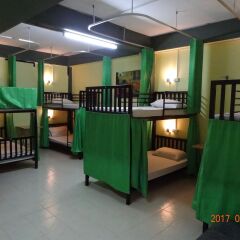 Lanta Hugs and Hostel Ланта развлечения