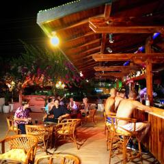 Oasis Hotel питание
