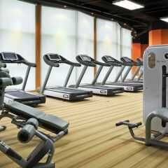 Отель Sheraton Shenzhen Futian Hotel Китай, Шэньчжэнь - отзывы, цены и фото номеров - забронировать отель Sheraton Shenzhen Futian Hotel онлайн фитнесс-зал фото 3