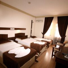 Arsi Hotel сейф в номере