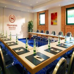 Отель Sheraton Airport фото 3
