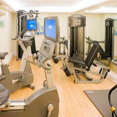 Отель Novotel Birmingham Airport фитнесс-зал