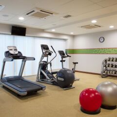 Гостиница Hampton by Hilton Minsk City Center фитнесс-зал фото 2