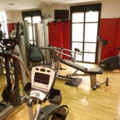 Hotel Spa Paris фитнесс-зал