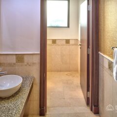 Отель Dream Inn Dubai - Royal Palm Beach Villa ОАЭ, Дубай - отзывы, цены и фото номеров - забронировать отель Dream Inn Dubai - Royal Palm Beach Villa онлайн ванная