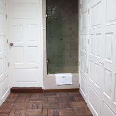 Отель Pug Seal B&B Coyoacan Мексика, Мехико - отзывы, цены и фото номеров - забронировать отель Pug Seal B&B Coyoacan онлайн сейф в номере