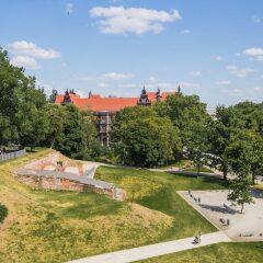 Отель Radisson Blu Hotel, Wroclaw Польша, Вроцлав - 1 отзыв об отеле, цены и фото номеров - забронировать отель Radisson Blu Hotel, Wroclaw онлайн балкон