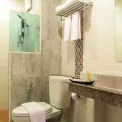 Отель Peak Boutique City Hotel Таиланд, Краби - отзывы, цены и фото номеров - забронировать отель Peak Boutique City Hotel онлайн ванная фото 2