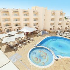 Отель Azuline Hotel - Apartamento Rosamar Испания, Сан-Антони-де-Портмань - отзывы, цены и фото номеров - забронировать отель Azuline Hotel - Apartamento Rosamar онлайн бассейн