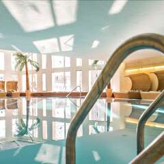 Отель Quadratscha Hotel Швейцария, Самедан - отзывы, цены и фото номеров - забронировать отель Quadratscha Hotel онлайн бассейн фото 3