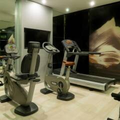 AC Hotel Ciutat de Palma by Marriott фитнесс-зал