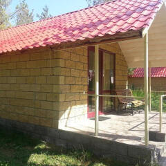 Отель Sevan Lake Cottages парковка