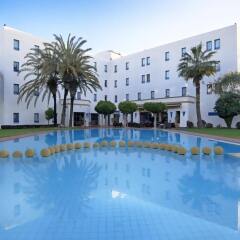 Отель Ibis budget Tanger Марокко, Медина Танжера - отзывы, цены и фото номеров - забронировать отель Ibis budget Tanger онлайн бассейн фото 2