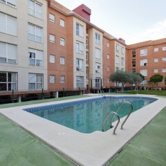 Отель Apartamentos Vértice Bib Rambla Испания, Севилья - отзывы, цены и фото номеров - забронировать отель Apartamentos Vértice Bib Rambla онлайн бассейн фото 2
