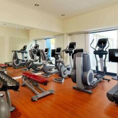 Отель Four Points By Sheraton Munich Central фитнесс-зал фото 2