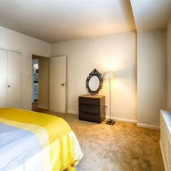 Отель Dupont Circle Apartment США, Вашингтон - отзывы, цены и фото номеров - забронировать отель Dupont Circle Apartment онлайн комната для гостей фото 4