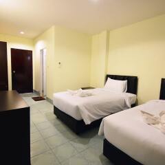 Paripas Express Hotel Patong комната для гостей фото 2