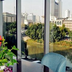 Отель Somerset Riverview Chengdu балкон