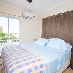 Отель The Bailey's New Kingston Suites комната для гостей фото 3
