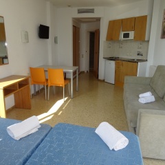 Отель Apartamentos ALEGRIA Bolero Park Испания, Льорет-де-Мар - 2 отзыва об отеле, цены и фото номеров - забронировать отель Apartamentos ALEGRIA Bolero Park онлайн фото 11