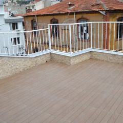 Loren Hotel Suites балкон