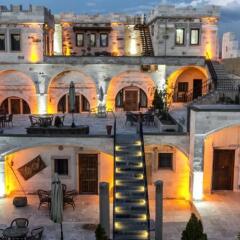 Ottoman Cave Suites Турция, Гёреме - отзывы, цены и фото номеров - забронировать отель Ottoman Cave Suites онлайн балкон