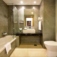 Pestana Dom João II Hotel Beach & Golf Resort ванная