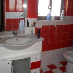 Отель Rooms Emiliano Албания, Kruje - отзывы, цены и фото номеров - забронировать отель Rooms Emiliano онлайн