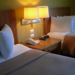 Отель Comfort Inn Puerto Vallarta удобства в номере