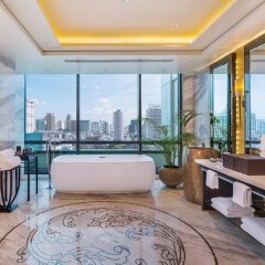 Отель Siam Kempinski Бангкок ванная