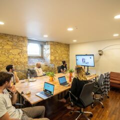 Отель Draper Startup House for Entrepreneurs Лиссабон фото 9