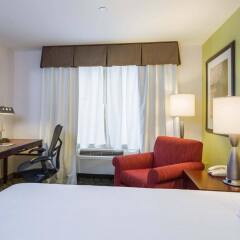 Отель Hilton Garden Inn Queens/JFK Airport США, Нью-Йорк - 1 отзыв об отеле, цены и фото номеров - забронировать отель Hilton Garden Inn Queens/JFK Airport онлайн комната для гостей фото 3