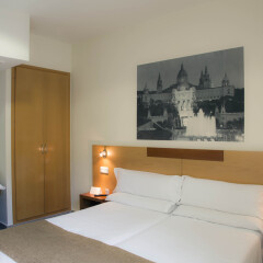 Отель BCN Urban Hotels Gran Ducat Испания, Барселона - 5 отзывов об отеле, цены и фото номеров - забронировать отель BCN Urban Hotels Gran Ducat онлайн комната для гостей фото 4