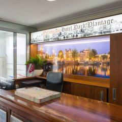 Hotel Park Plantage гостиничный бар