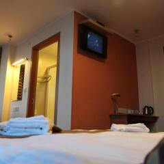 New Oceans Hotel сейф в номере