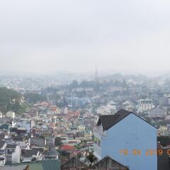Отель Century Da Lat Далат городской автобус