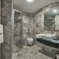 Отель Gen Suites ванная